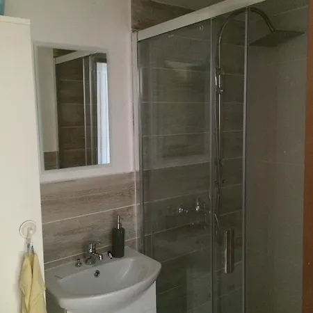 Nocleg ze śniadaniem B&B Lobec Lobec